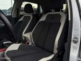 Volkswagen Polo (2018) thumbnail 25