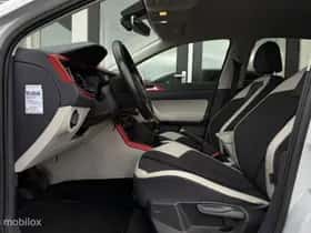 Volkswagen Polo (2018) thumbnail 8