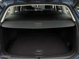 Volkswagen Golf (2015) thumbnail 39