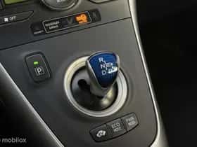 Toyota Auris (2010) thumbnail 18