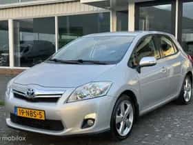 Toyota Auris (2010) thumbnail 19
