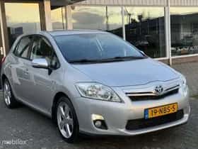 Toyota Auris (2010) thumbnail 21
