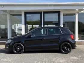 Volkswagen Polo (2016) thumbnail 4