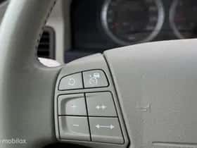 Volvo V70 (2007) thumbnail 25