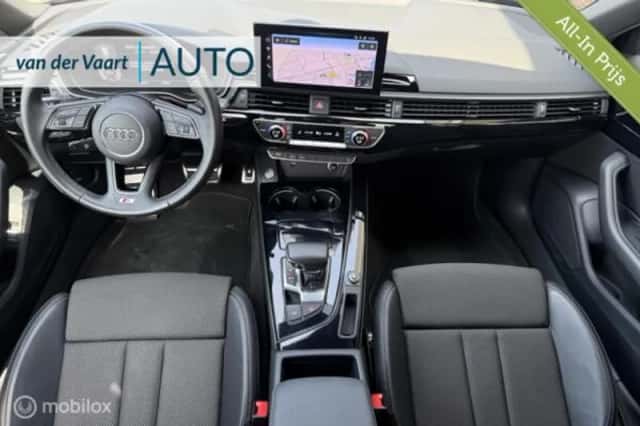 Audi A4 (2022) thumbnail 2