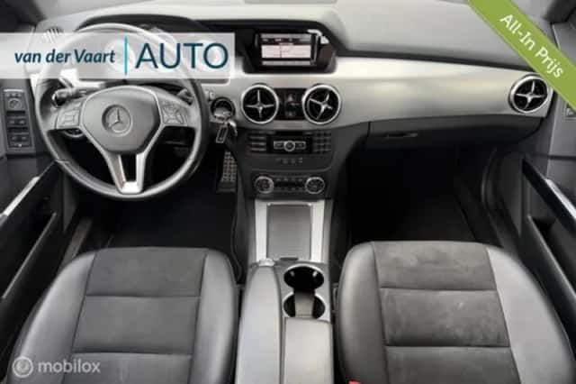 Mercedes-Benz GLK-Klasse (2013) thumbnail 2