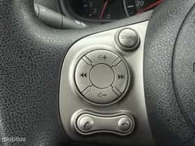 Nissan Micra (2011) thumbnail 18