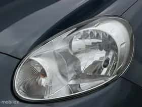 Nissan Micra (2011) thumbnail 20