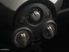 Nissan Micra (2011) thumbnail 28