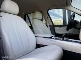 BMW X5 (2022) thumbnail 23