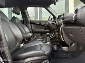 MINI Countryman (2016) thumbnail 11