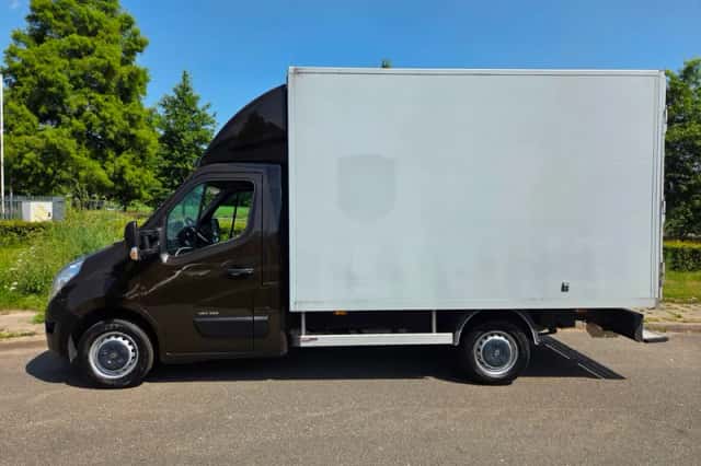 Renault Master (2014) thumbnail 3