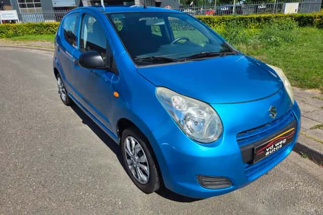 Suzuki Alto (2011) thumbnail 1