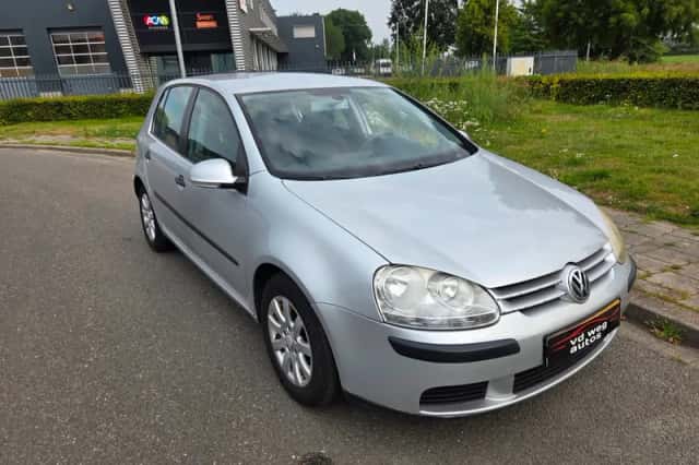 Volkswagen Golf (2004) thumbnail 1