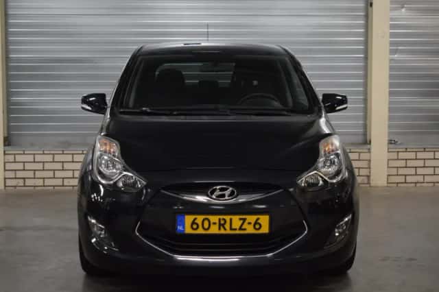 Hyundai ix20 (2011) thumbnail 3