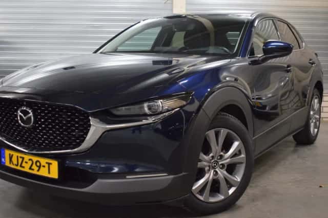 Mazda CX-30 (2021) thumbnail 2