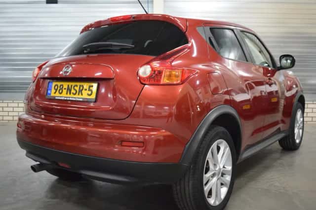 Nissan Juke (2010) thumbnail 5