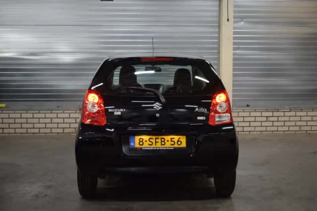 Suzuki Alto (2013) thumbnail 4