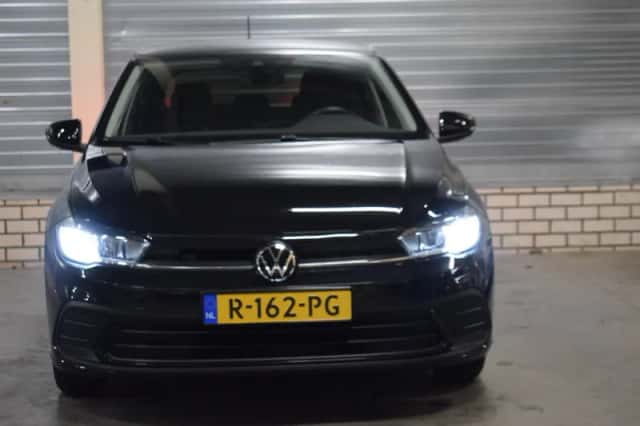 Volkswagen Polo (2022) thumbnail 3