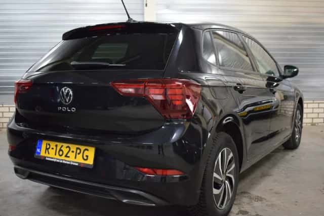 Volkswagen Polo (2022) thumbnail 5