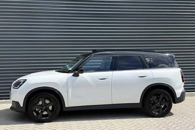 MINI Countryman (2024) thumbnail 5