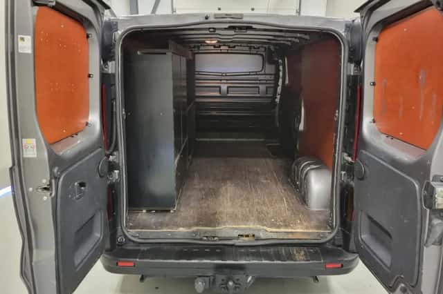 Opel Vivaro (2018) thumbnail 5