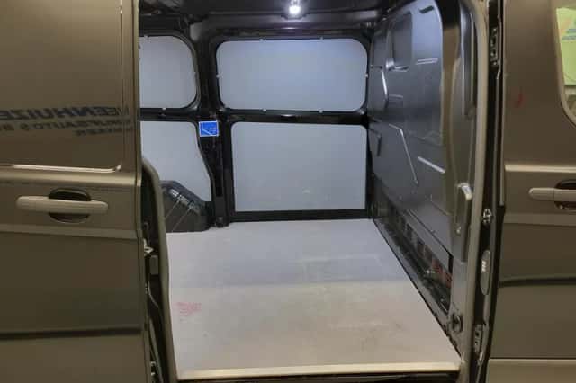 Ford Transit Custom (2022) thumbnail 6