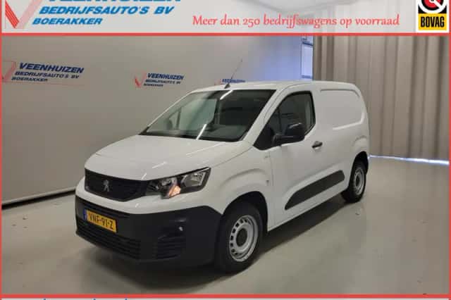 Peugeot Partner (2021) thumbnail 1
