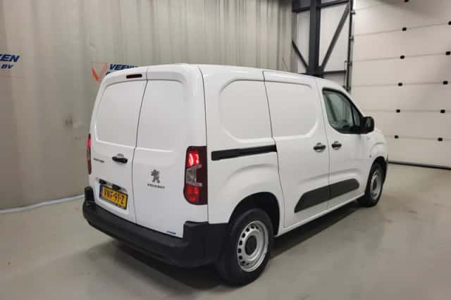 Peugeot Partner (2021) thumbnail 3