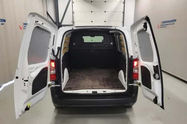 Peugeot Partner (2021) thumbnail 5