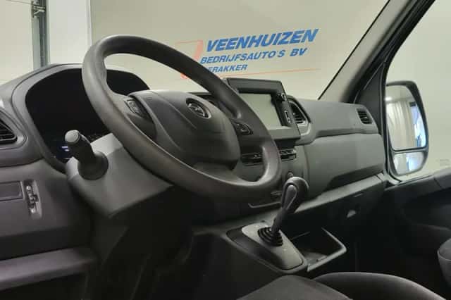 Opel Movano (2021) thumbnail 4