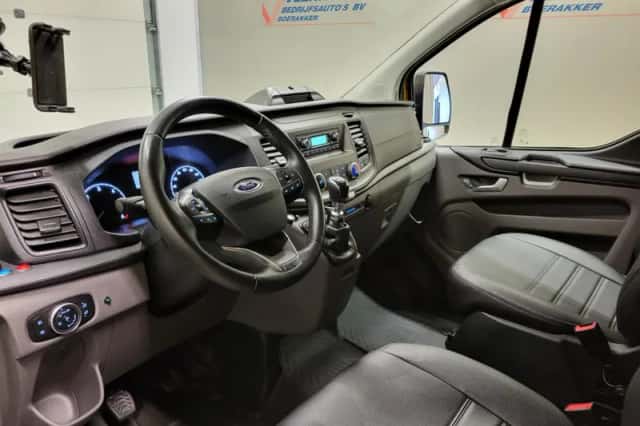 Ford Transit Custom (2022) thumbnail 4