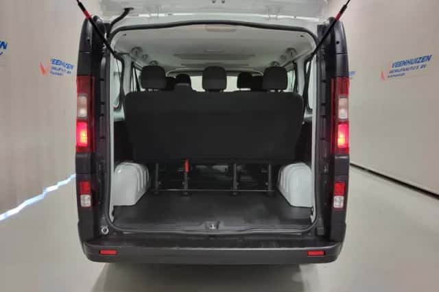 Renault Trafic (2019) thumbnail 5