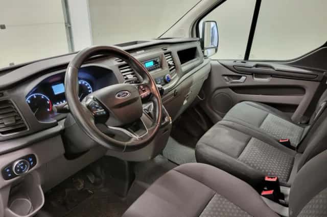 Ford Transit Custom (2019) thumbnail 4