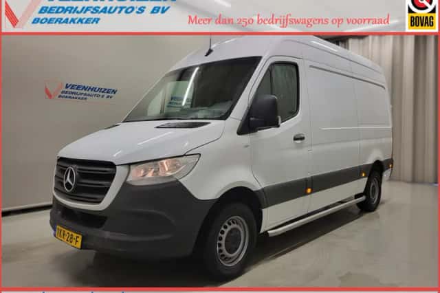 Mercedes-Benz Sprinter (2021) thumbnail 1