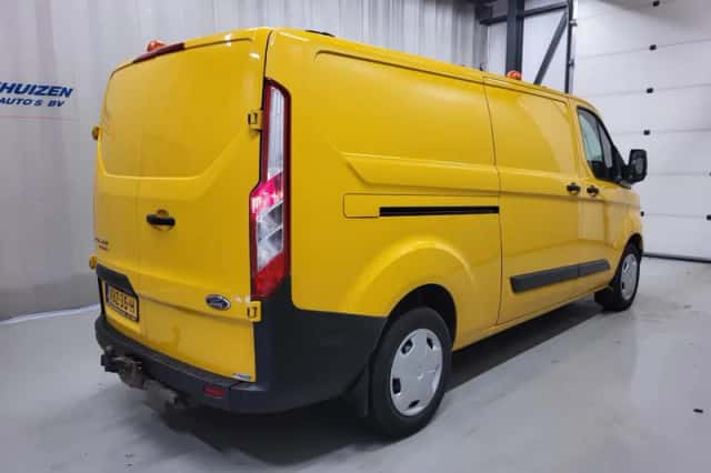 Ford Transit Custom (2019) thumbnail 3