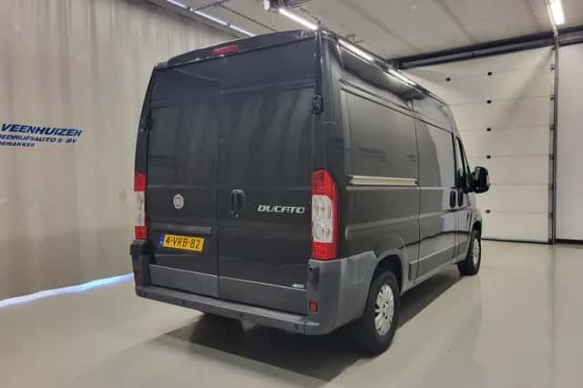 Fiat Ducato (2011) thumbnail 2