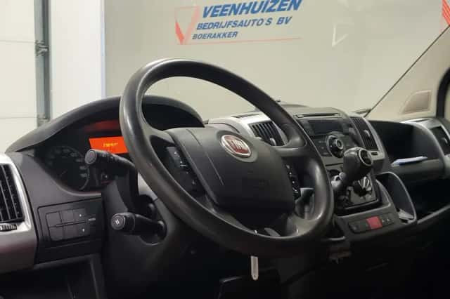 Fiat Ducato (2011) thumbnail 3