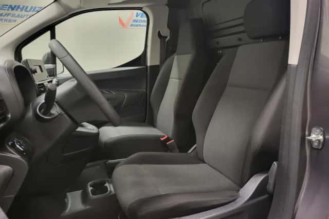Opel Combo (2022) thumbnail 5
