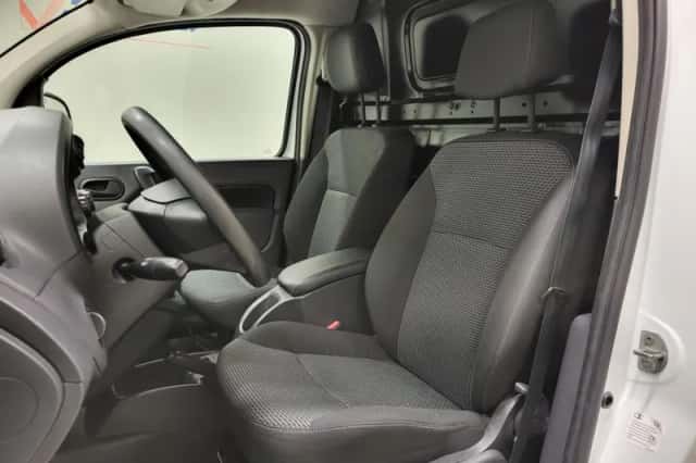 Mercedes-Benz Citan (2018) thumbnail 5