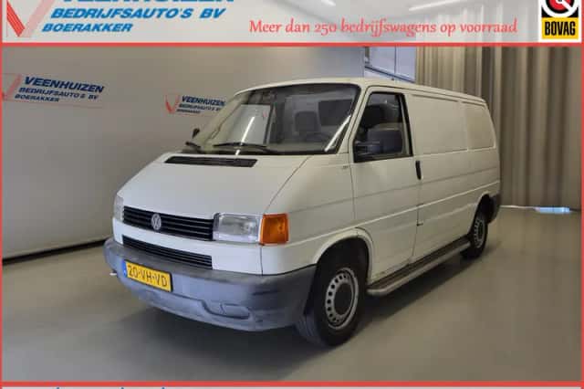 Volkswagen Transporter (1999) thumbnail 1