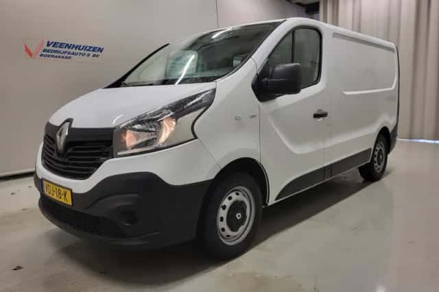 Renault Trafic (2019) thumbnail 2