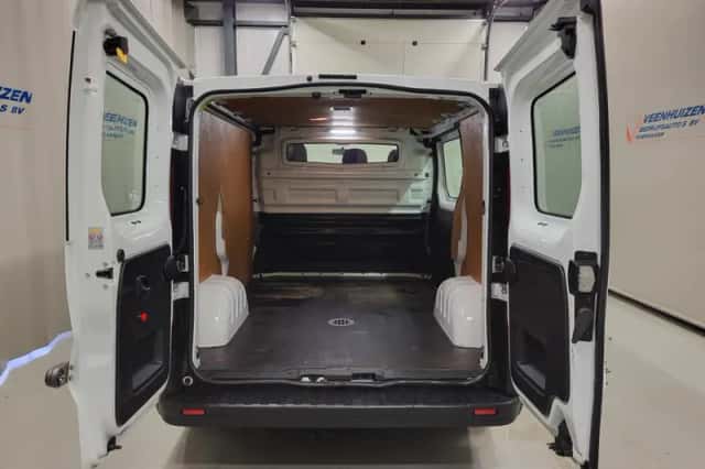 Renault Trafic (2019) thumbnail 6