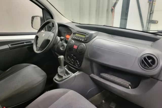 Peugeot Bipper (2008) thumbnail 7
