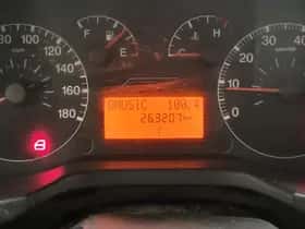 Peugeot Bipper (2008) thumbnail 9
