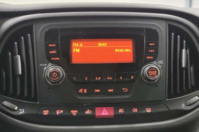 Fiat Doblò (2015) thumbnail 11