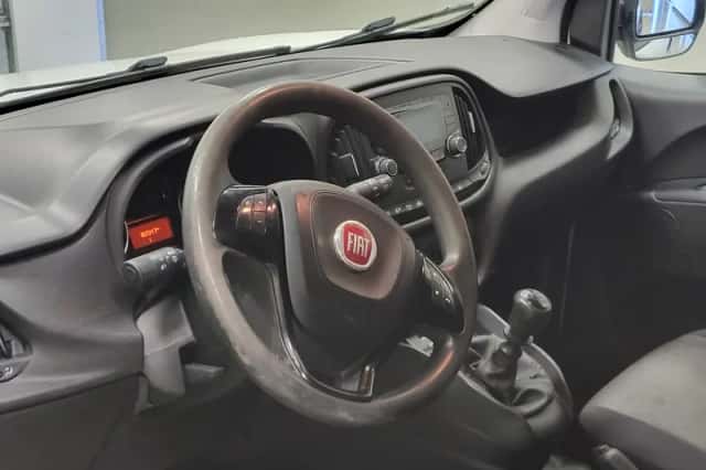 Fiat Doblò (2015) thumbnail 4