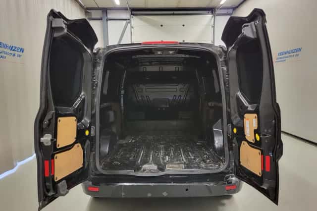 Ford Transit Connect (2016) thumbnail 6