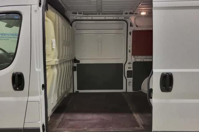 Peugeot Boxer (2021) thumbnail 6