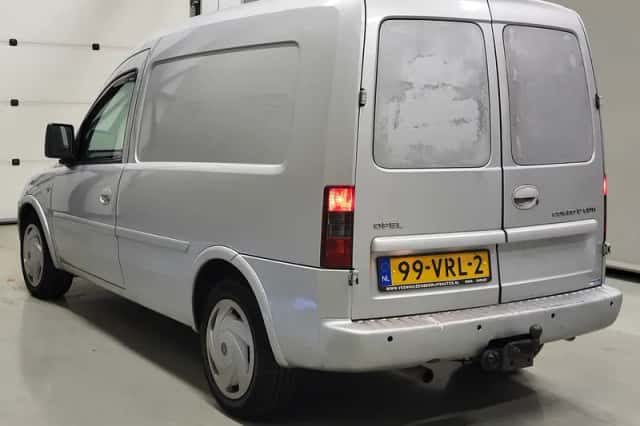 Opel Combo (2008) thumbnail 13